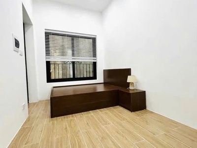 Bán nhà thái hà 17m2. 4 tầng. mặt tiền 2.6m. giá 5 tỷ đống đa hà nội 4