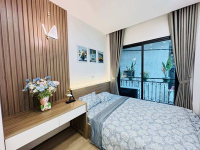 Minh khai - nhà đẹp 5 tầng - ô tô đổ cửa - nhỉnh 8 tỷ 3