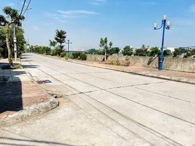 Lô đất sát center point lam hạ phủ lý 77m2 1
