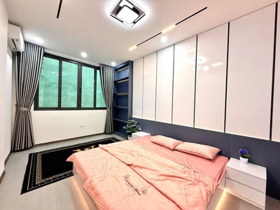 Có 102 phố thái hà thanh xuân 48m giá 13 tỷ ô tô , kinh doanh. 4