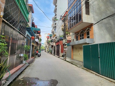 Lĩnh nam - hoàng mai 41m x mt 4m .   phân lô , ô tô tránh 1
