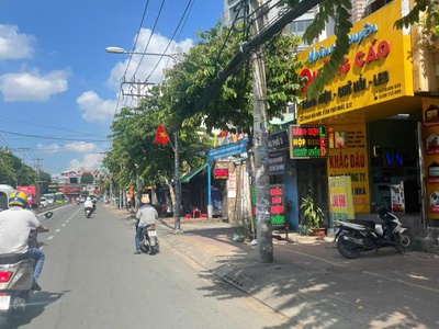 Bán nhà góc 2 mặt tiền phan văn hớn   vị trí vàng, tiềm năng khai thác cao 1