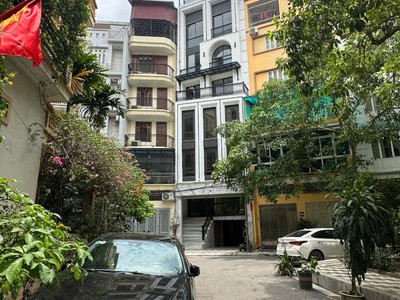 Cho thuê nhà riêng ngõ 156 võ chí công -30tr-170m2- 4 tầng cực chất 0