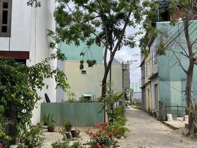 Bán đất 2 mặt tiền đường  nguyễn như hạnh, hòa minh, liên chiểu đoạn đối diện bờ kênh . 0