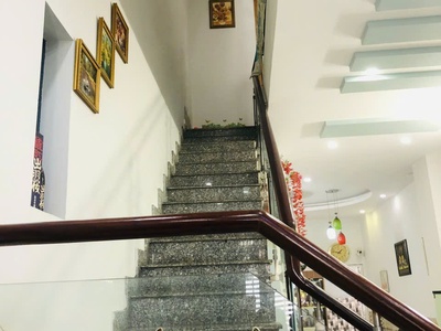 Bán nhà - phan văn trị - 99m2   5x 19   - 2 tầng - hẻm ô tô 7 chỗ - không qh - sổ a4 - 6.x 1