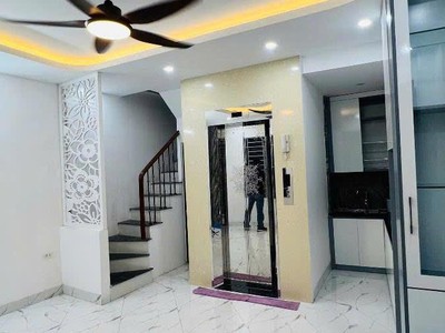 Hiếm  nhà mới quan nhân,thanh xuân 32m2   5 tầng, mt5,2m   thang máy   full nội thất   8.2 tỷ 0