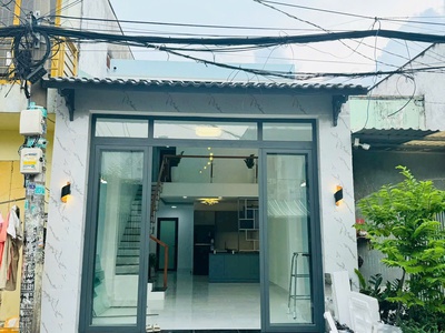 Nhà 2 tầng mới hẻm xe tải quay đầu c3 phạm hùng bình hưng bình chánh. giá 4,08 tỷ tl 0