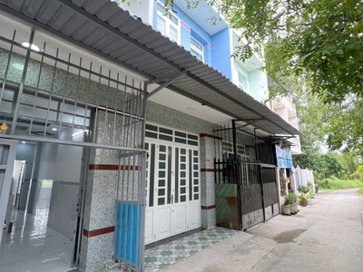 Đúng 850 triệu sổ hữu nhà 4x18m, sổ riêng 3