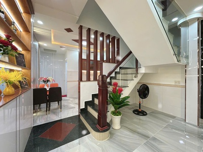 Ô tô đỗ cửa - nhà đẹp vào ở ngay - 44m2 - tt.gò vấp - chỉ nhỉnh 5 tỷ tl 1