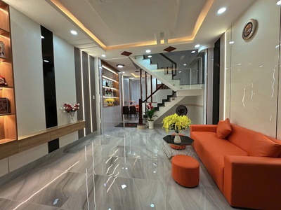 Ô tô đỗ cửa - nhà đẹp vào ở ngay - 44m2 - tt.gò vấp - chỉ nhỉnh 5 tỷ tl 0