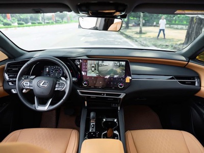 Bán Lexus RX350 Premium sản xuất 2024. Xe Hà Nội. 6