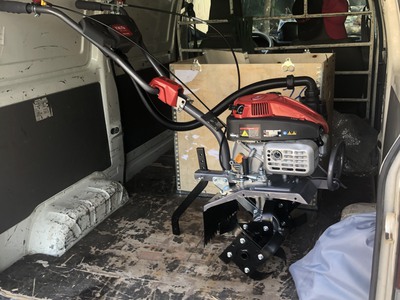 Thanh lý máy làm đất lên luống nhỏ gọn chất lượng 25kg phụ nữ, người già đều làm được 1