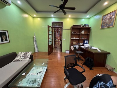 Bán nhà phố Trương Định, Hoàng Mai 2 mặt tiền, ô tô tránh tiện KD, 4 tầng 48m2 giá 20.2 tỷ 2