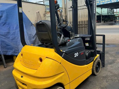Bán Hoặc Cho Thuê Xe Nâng Điện Komatsu 2 Tấn 5