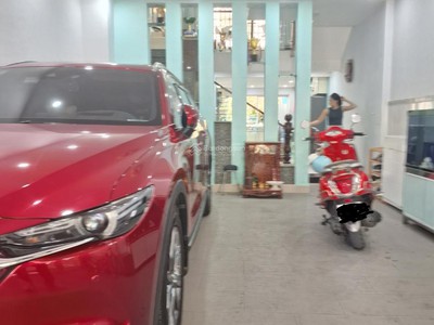 Mặt tiền 90m2 - giá 14.2 tỷ - ngay chợ Phú Thuận - Cao Thị Chính, Q7 1