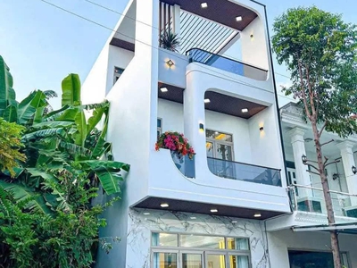 Bán Nhà Phố 3 Tầng - Ngay AEON Tp Tân An - Giá Chỉ 2 tỷ 3 9