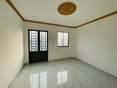 Chủ gửi bán nhanh nhà Đường Tập Đoàn 10, giá chỉ 620 triệu, cơ hội sở hữu ngay 5