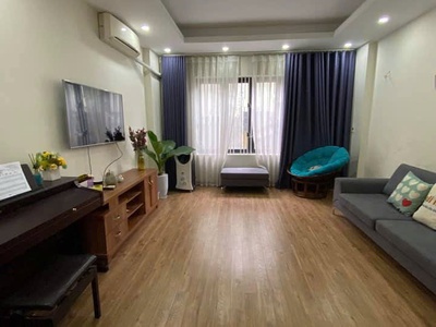 Bán nhà ngõ 41 Thịnh Quang, SĐCC, 36m2 x 5 tầng 0