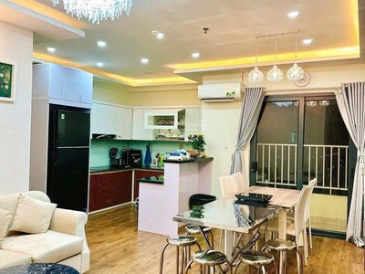 Bán nhanh căn hộ 4