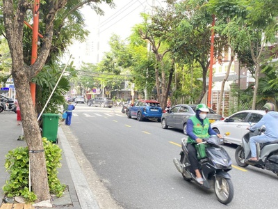 Thanh lý khách sạn 6.5 tầng mặt phố lê quang đạo, phường ngũ hành sơn, đà nẵng 2