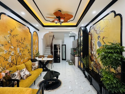 Duy nhất   nhà đẹp dương văn bé, 5 tầng, 35m , 20m ra ô tô   7.8 tỷ 0