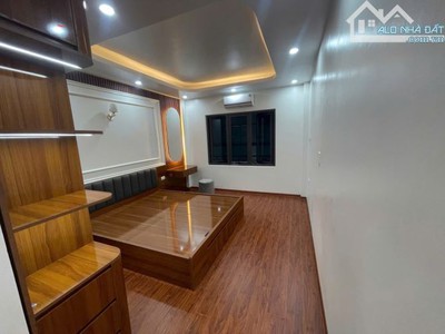  nhà mới cầu diễn   6 tầng thang máy   ở ngay   mở vp tại nhà   giá 7.5 tỷ 3