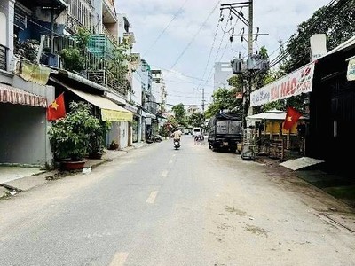 Lô góc - 2 mt sáng thoáng - ngay aeon mall - nhà đẹp 4 tầng - 60m  -nhỉnh 8 tỷ 1