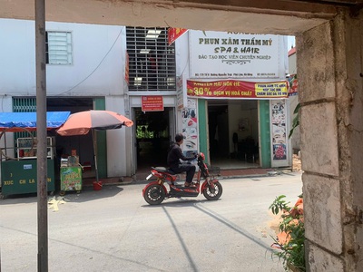 Cho thuê nhà đất 380m2   trung tâm khu công nghiệp song khê - nội hoàng. cụm kcn đình trám, quang 1