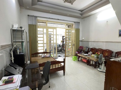 Nhà đẹp 2 tầng linh xuân   70m2 - hẻm ô tô 5m   gần chợ   sổ riêng   giá tốt 5.25 tỷ 1