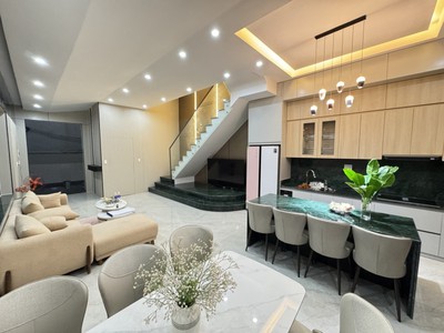Nhà mai lão bạng, gần bạch đằng, 108m2, ngang 5.5m, 3 mê mới tinh, hiện đại, nội thất ngoại, 6.37 1