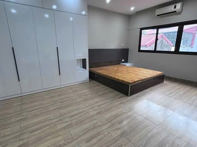 Tôi bán nhà riêng 5 tầng ngõ Quỳnh Hai Bà Trưng oto đỗ SDCC giá 7.2 tỷ 2