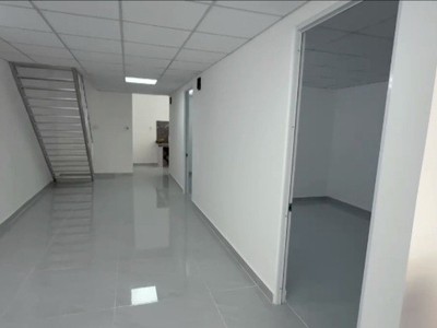 Nhà khu chợ sát biển mỹ khê, 93m2, ngang 6m, kinh doanh cực vip 2