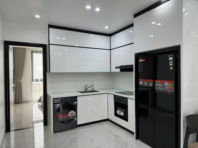 Cho thuê căn hộ cao cấp 2 p.ngủ  90m2  Vinhomes Marina. 5