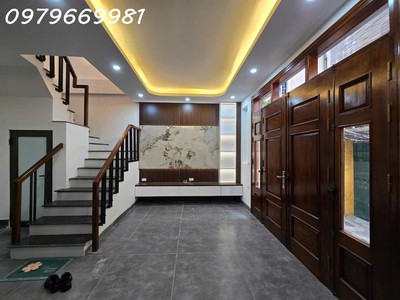 Ngõ quỳnh-bạch mai: nhà mới 5 tầng x 30m. giá 7,2 tỷ 0
