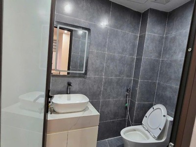 Ngõ quỳnh-bạch mai: nhà mới 5 tầng x 30m. giá 7,2 tỷ 3