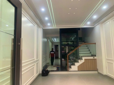 Bán nhà 5 tầng mới xây có thang máy   lô 22 lê hồng phong, hải phòng  vị trí đắc địa   đường 15m 0