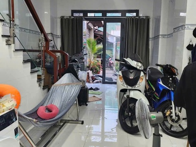 Hẻm xe hơi ngủ trong nhà   nhà 2 tầng kiên cố   ngay chợ bình trị đông   nhỉnh 3.9 tỷ 0