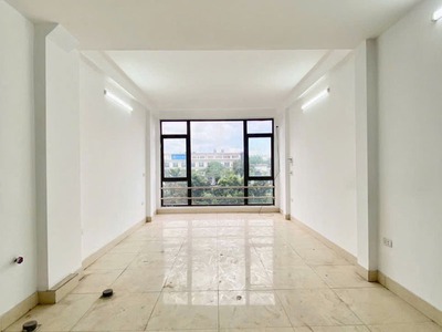 Cần bán 30m2 nhà 4 tầng mặt phố Nguyễn Thời Trung. Vị trí đẹp, kinh doanh, văn phòng, công ty 1