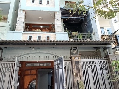 90m2 - giá 13 tỷ - 4 tầng - 4PN - nhà phố gần sông đường D4, Q7 3