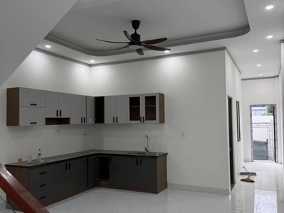 Chính chủ bán nhà 1 lầu   82m    đường Nguyễn Kim Công, P.4, Tân An   SHR   Giá chỉ 2 tỷ 4