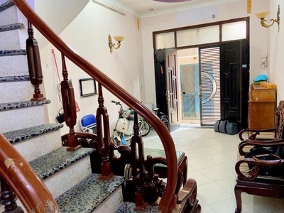 Chính chủ cho thuê nhà nguyên căn 4 tầng tại ngõ 612 La Thành, Giảng Võ, Ba Đình, HN 1