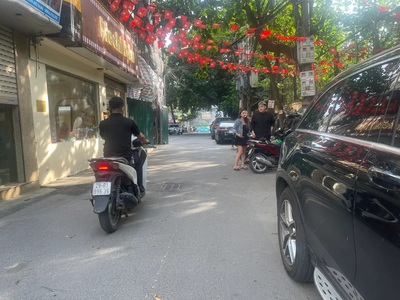 Bán nhà khuất duy tiến mặt tiền 7,5m   ô tô - tránh gần mặt phố 27 tỷ 6 2