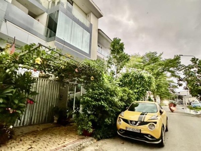 Bán nhà mt đường bát nàn, q2. ngay trung tâm hành chính,ngang lớn 9m. giá chỉ nhỉnh 26 tỷ 2