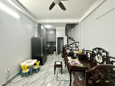 Nhà đẹp   10m ra ô tô tránh   tân mai   sổ nở hậu   30 m2 giá 6.5 tỷ 0
