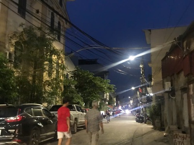 Đối diện bến xe nước ngầm, láng giềng việt ba, linh đầm  ô tô tránh chỉ 4 tỷ 0