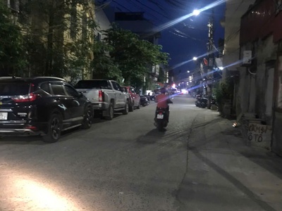 Đối diện bến xe nước ngầm, láng giềng việt ba, linh đầm  ô tô tránh chỉ 4 tỷ 1