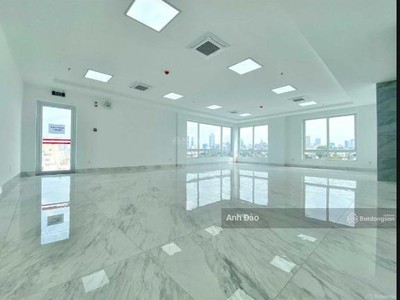 Cho thuê nhà mặt tiền nguyễn thái sơn, phường 4, gò vấp   vị trí cực đẹp, 1 trệt, 6 lầu   có thang 2