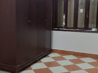 Cho thuê mbkd ngõ ô tô huỳnh thúc kháng, 72m2 x 4 tầng, mt 7.2m, 40 triệu/th 4