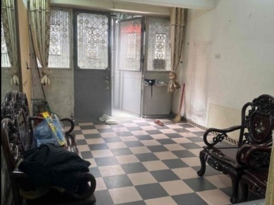 Cho thuê nhà ngõ ô tô vừa ở vừa kd khương thượng 2 tầng x 31m2, 2 ngủ, 9 triệu/th 1