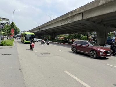 Bán biệt thự khuất duy tiến, thanh xuân - 150m x 5t - vỉa hè ô tô tránh - giá 42 tỷ 1